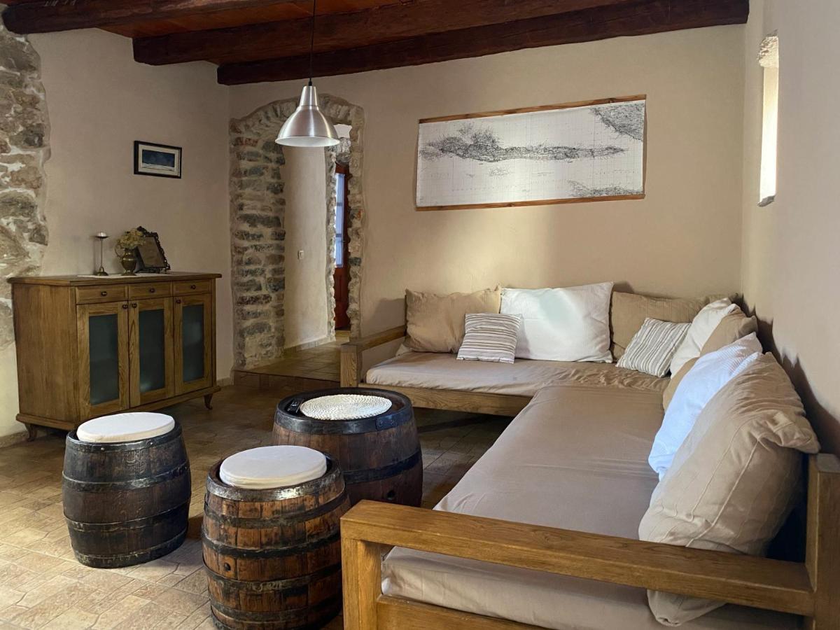 Holiday Home Hauser Vrbanj Екстериор снимка