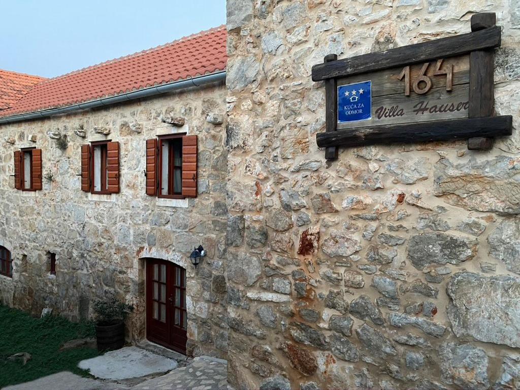 Holiday Home Hauser Vrbanj Екстериор снимка