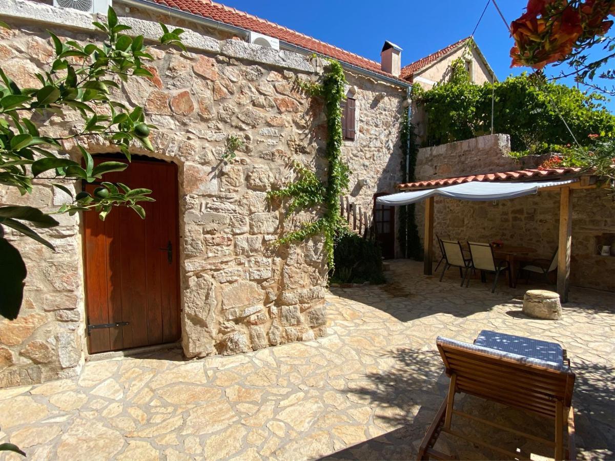 Holiday Home Hauser Vrbanj Екстериор снимка