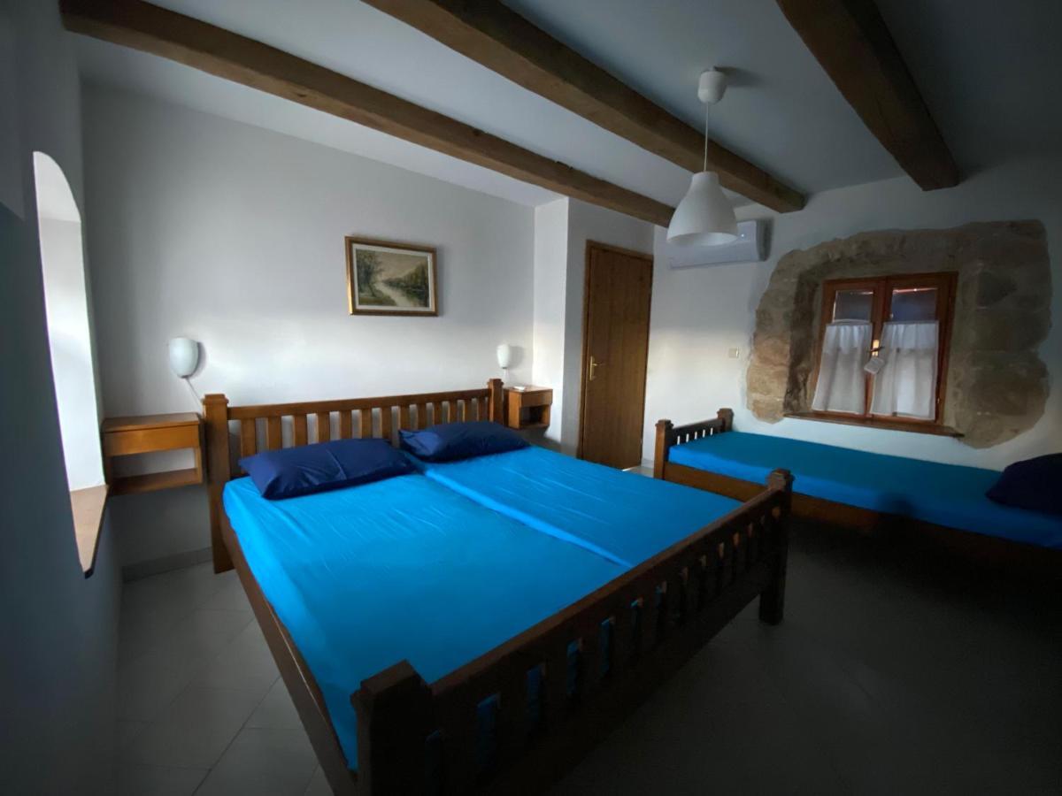 Holiday Home Hauser Vrbanj Екстериор снимка