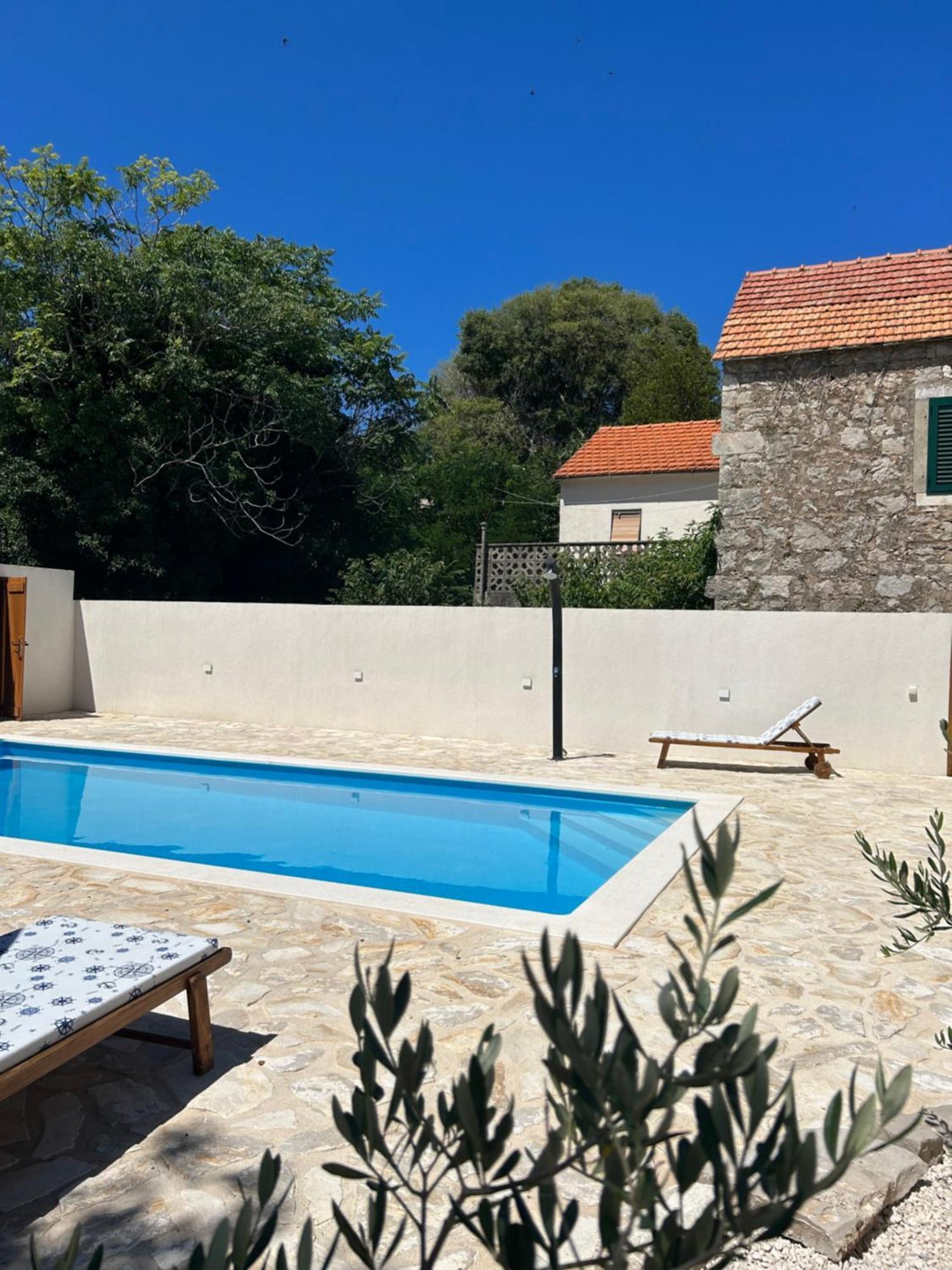 Holiday Home Hauser Vrbanj Екстериор снимка